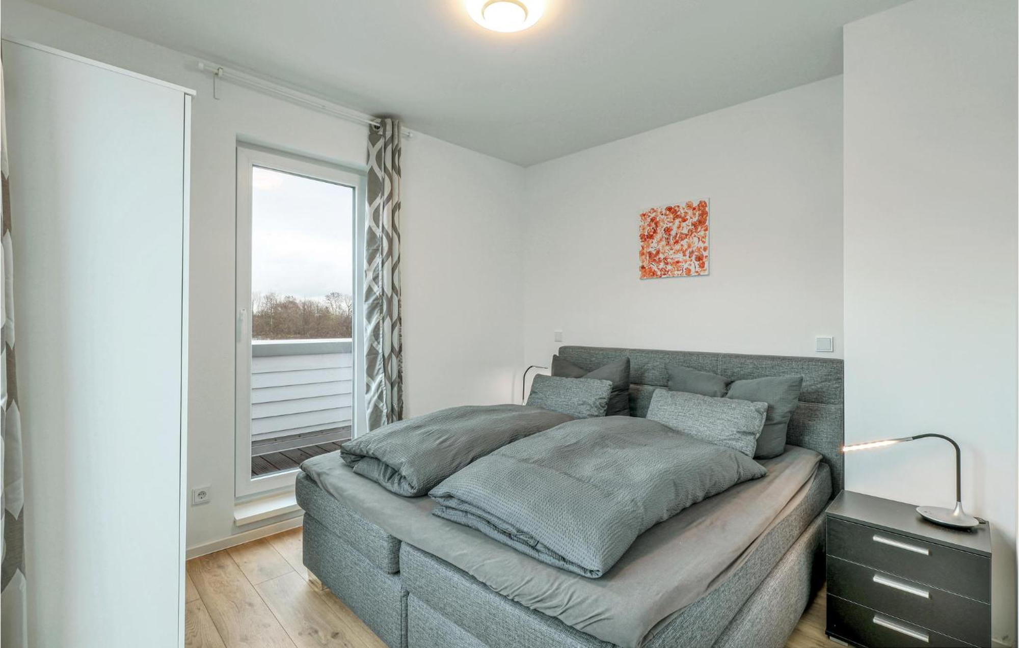 Nice Home In Tossens With Kitchen エクステリア 写真