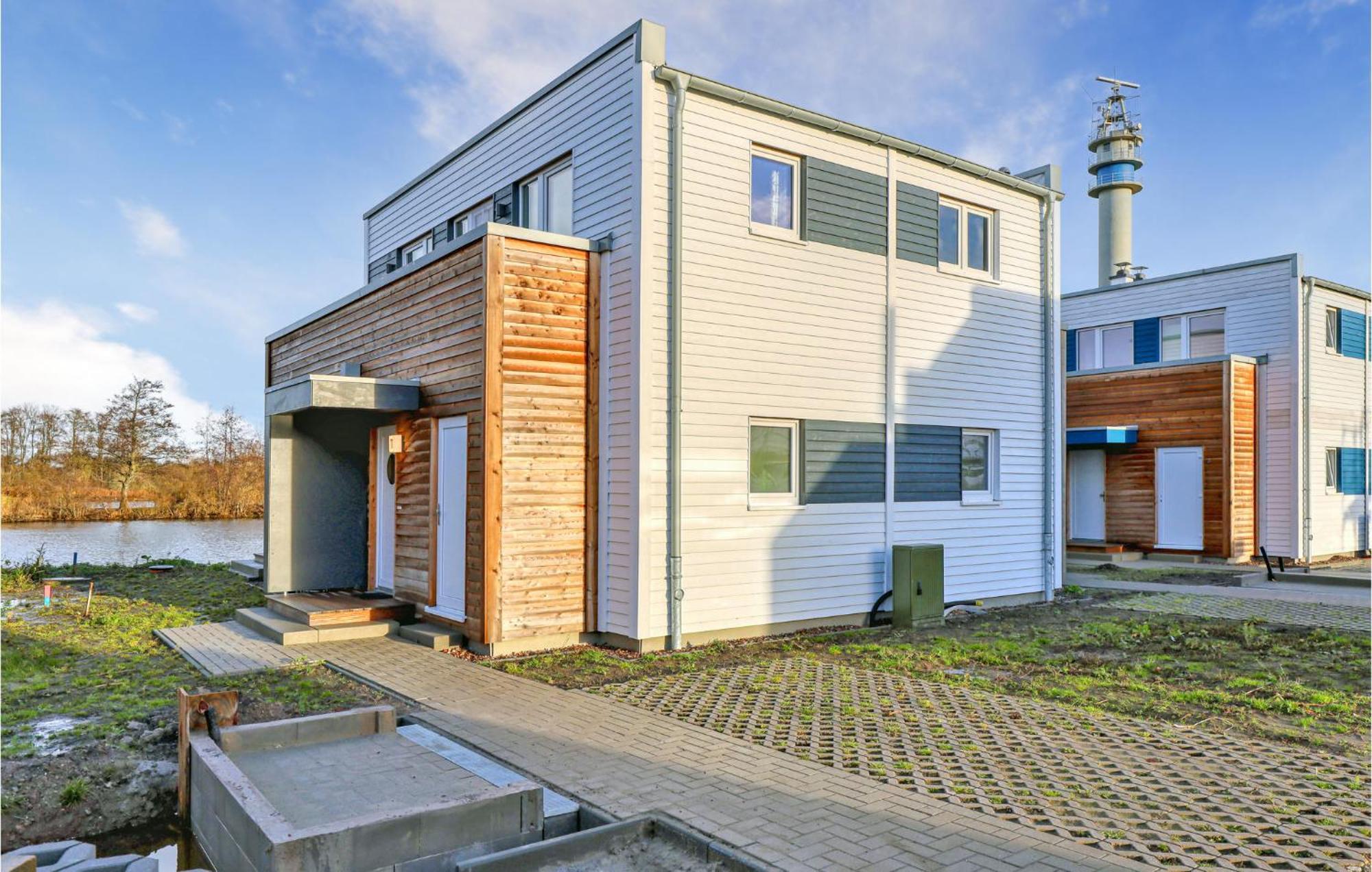Nice Home In Tossens With Kitchen エクステリア 写真